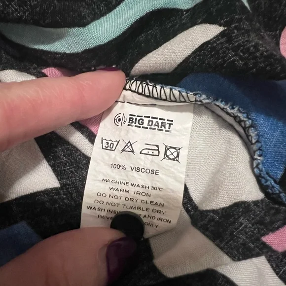 80’s Vintage Vibes Artistic Cubism Style Size M Abstract Geometric Button Up - Picture 9 of 9